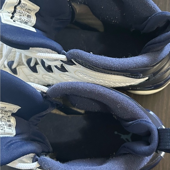 Jordan 9 Retro Pearl Blue - Picture 3 of 7